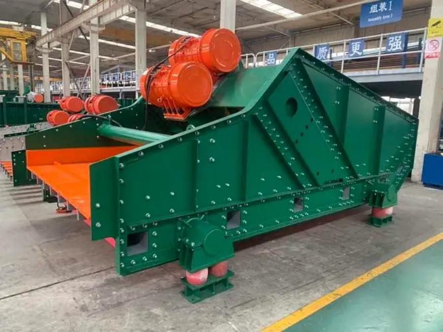  Circular vibrating screen, stone crusher, Vanguard Machinery